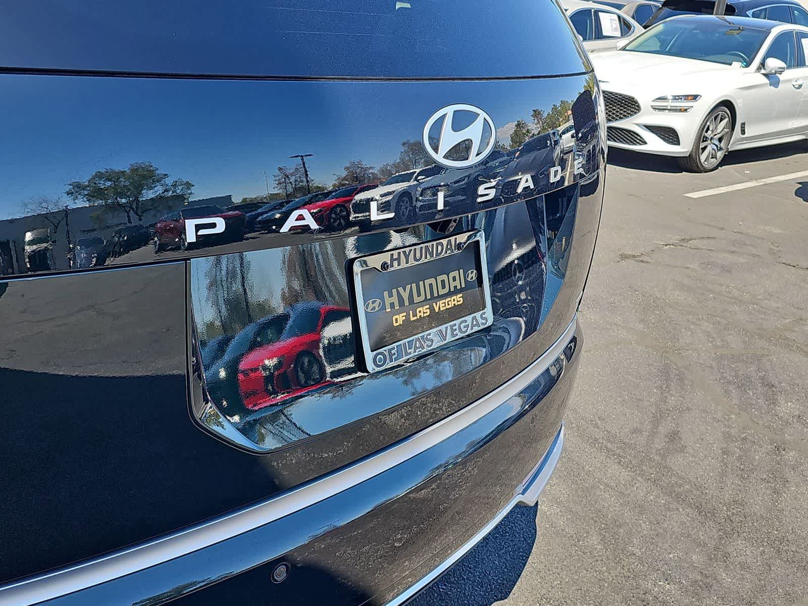 Certified 2026 Hyundai Palisade Calligraphy AWD/4WD image 11