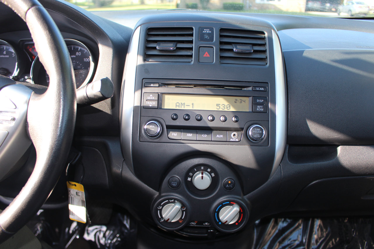 Used 2014 Nissan Versa Note SV image 22