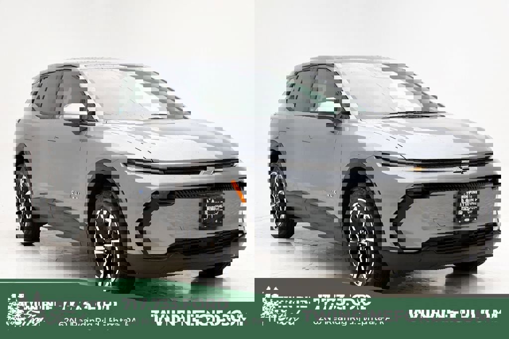 Used 2026 Chevrolet Equinox EV LT w/ Comfort Package