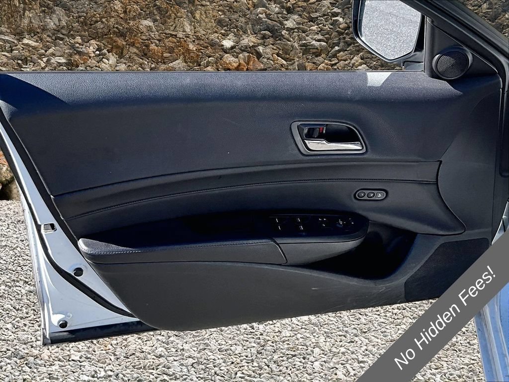 Used 2018 Acura ILX FWD image 15