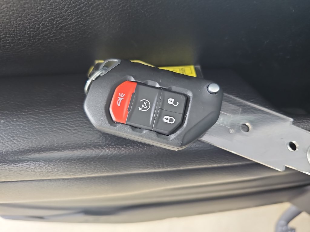 Used 2020 Jeep Wrangler Unlimited Rubicon AWD/4WD image 40