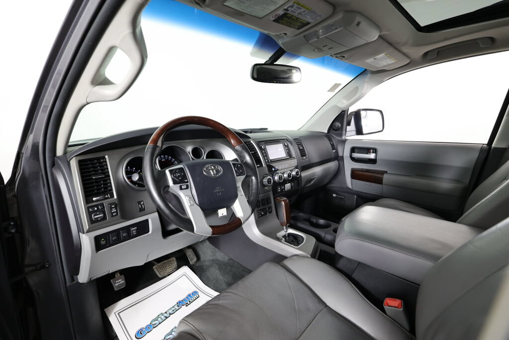 Used 2015 Toyota Sequoia Platinum AWD/4WD image 10