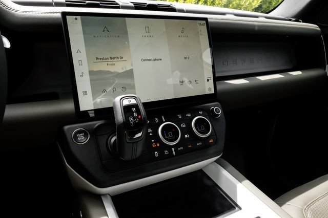 New 2026 Land Rover Defender 110 S AWD/4WD image 31