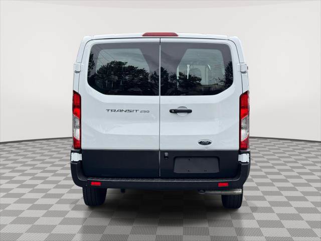 Used 2025 Ford Transit 250 Low Roof w/ Exterior Upgrade Package RWD image 5