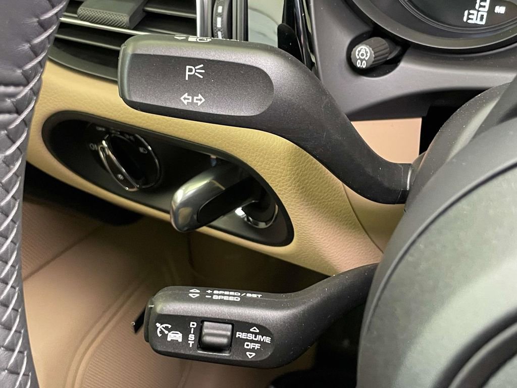 New 2026 Porsche Macan AWD/4WD image 41