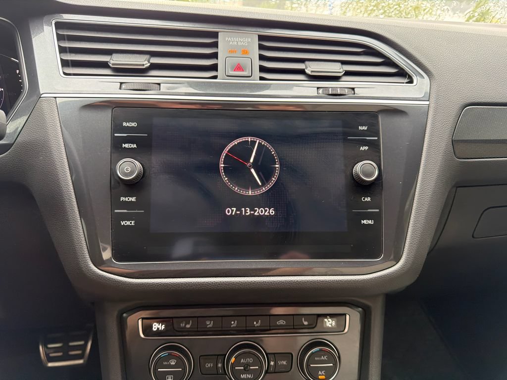Used 2020 Volkswagen Tiguan SEL Premium R-Line AWD/4WD image 19