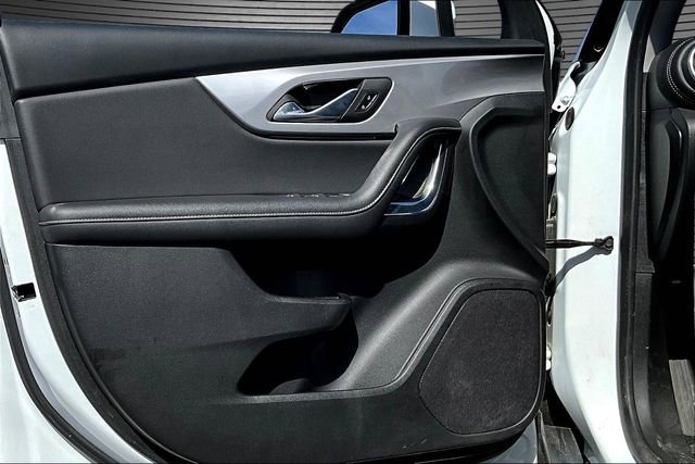 Used 2023 Chevrolet Blazer LT AWD/4WD image 19