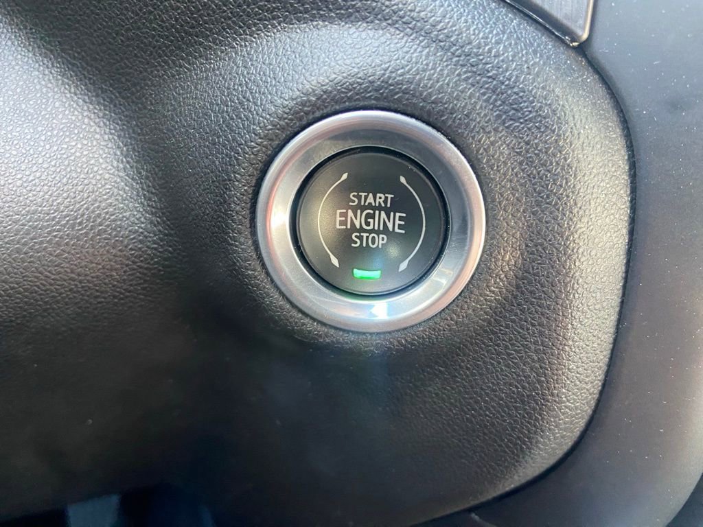 Used 2023 GMC Sierra 2500 AT4 image 23