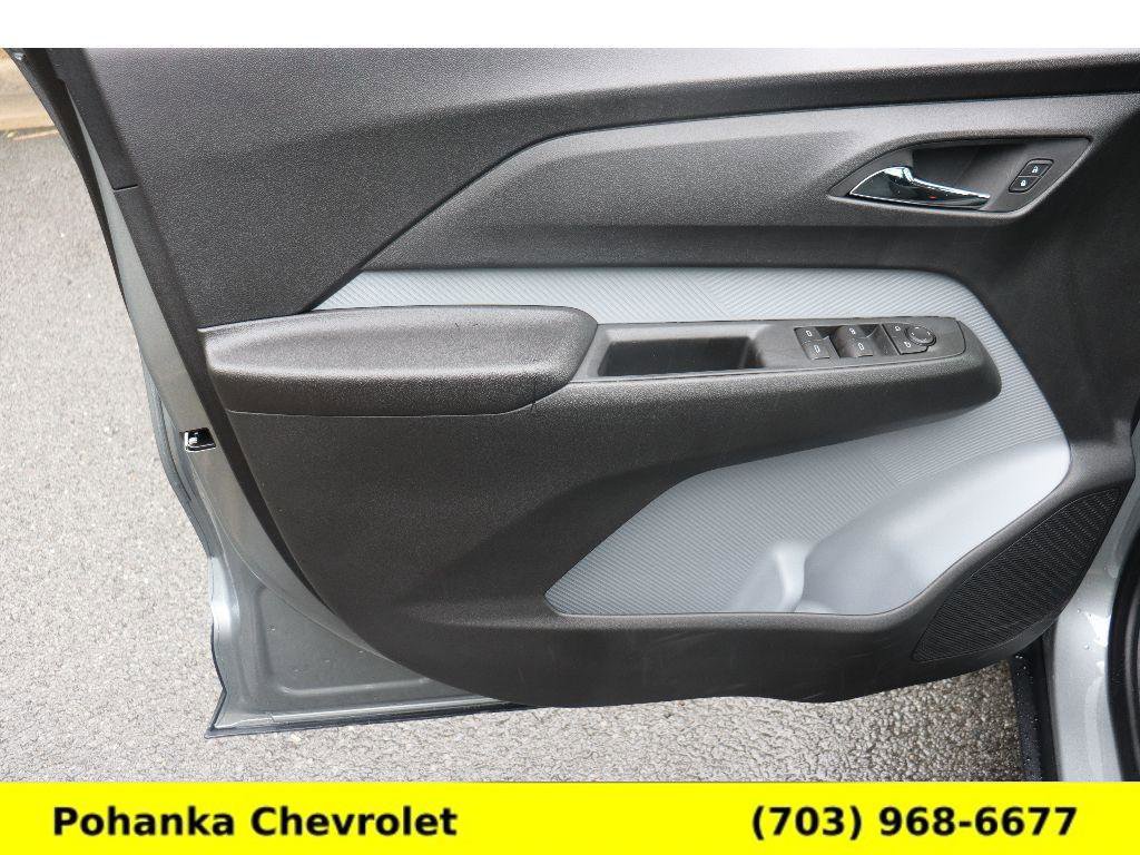 New 2027 Chevrolet Bolt LT FWD image 22