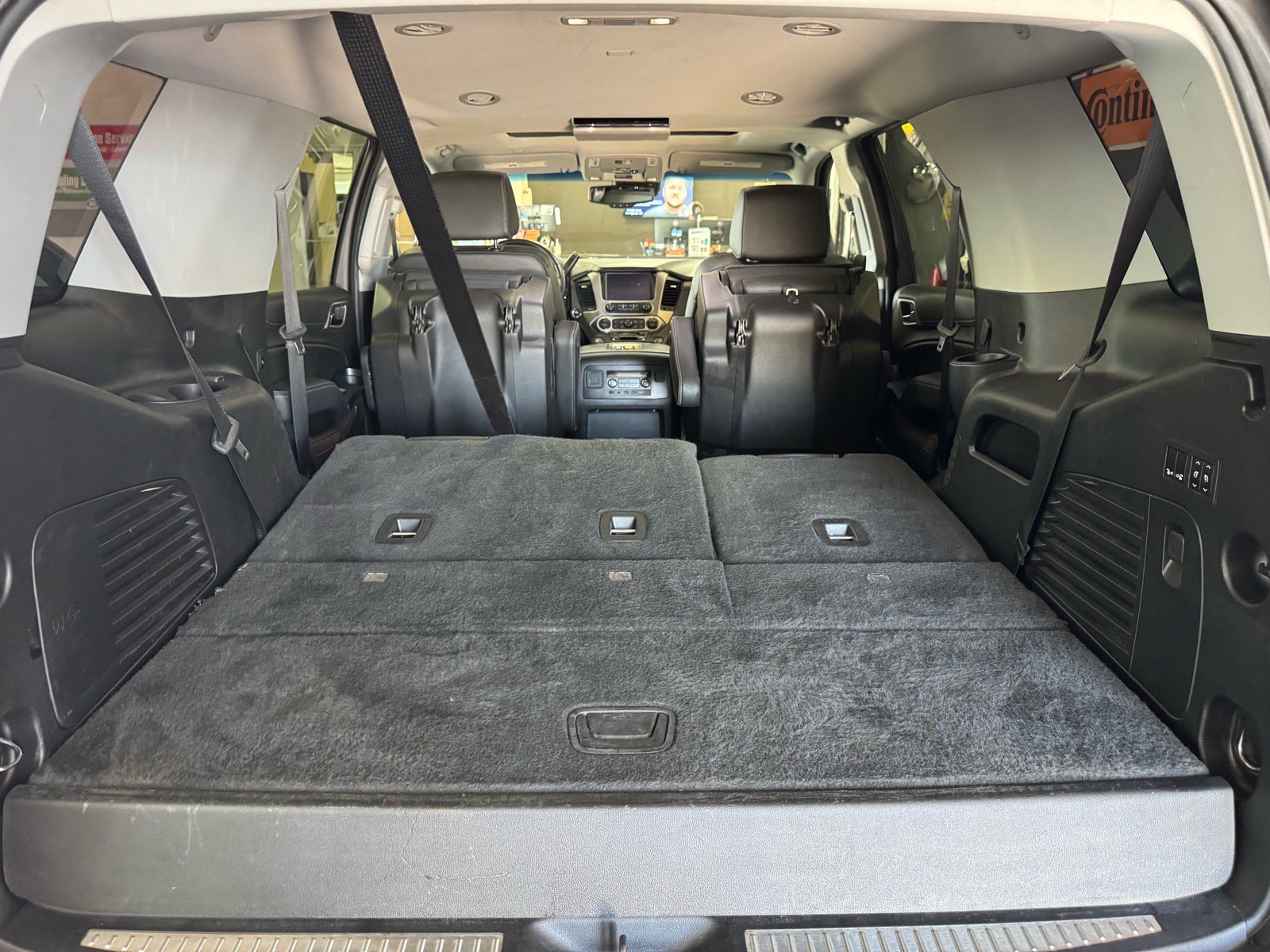 Used 2019 GMC Yukon Denali w/ Denali Ultimate Package AWD/4WD image 10