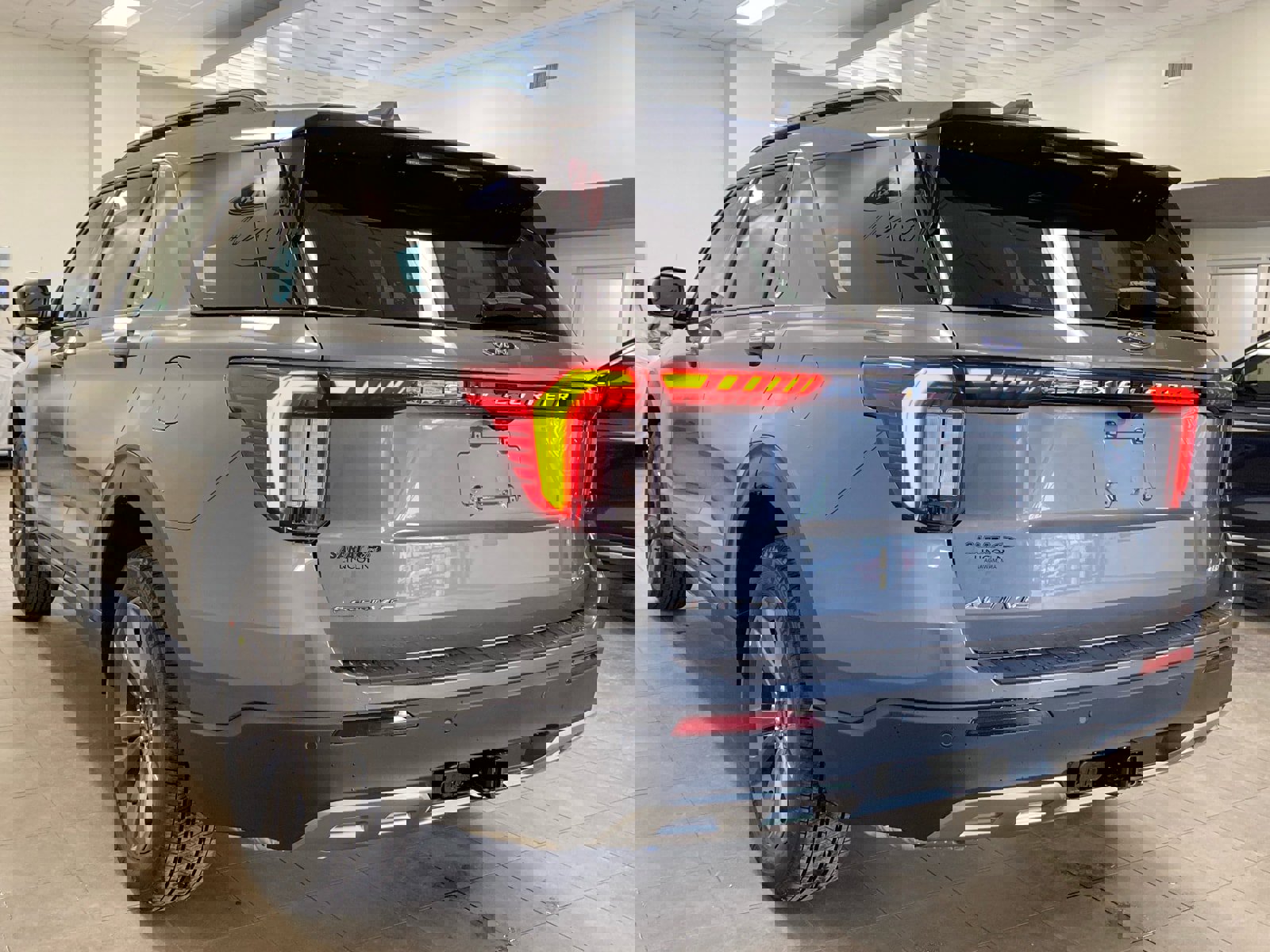 New 2026 Ford Explorer Active image 28