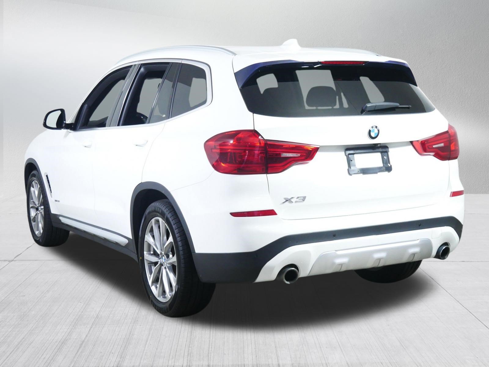 Used 2018 BMW X3 xDrive30i AWD/4WD image 5