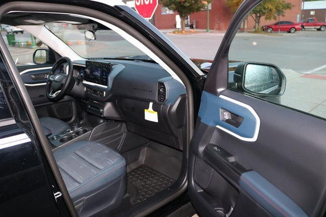 New 2025 Ford Bronco Sport Heritage w/ Convenience Package image 35