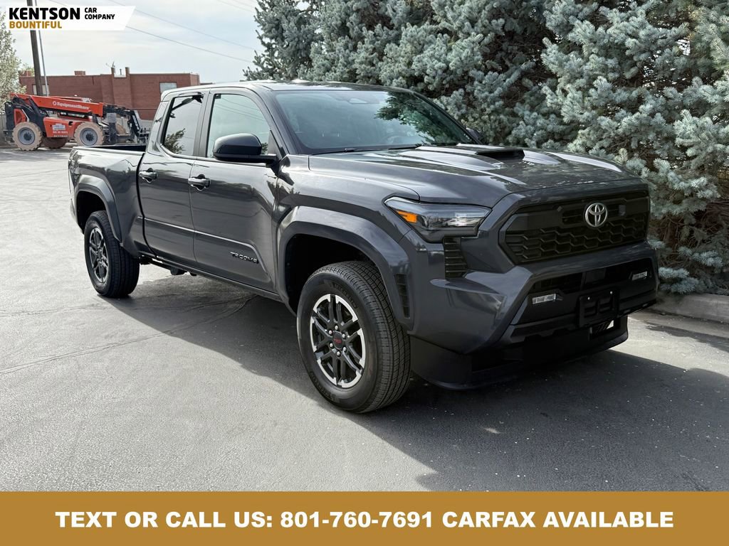 Used 2025 Toyota Tacoma 4x4 Double Cab image 12