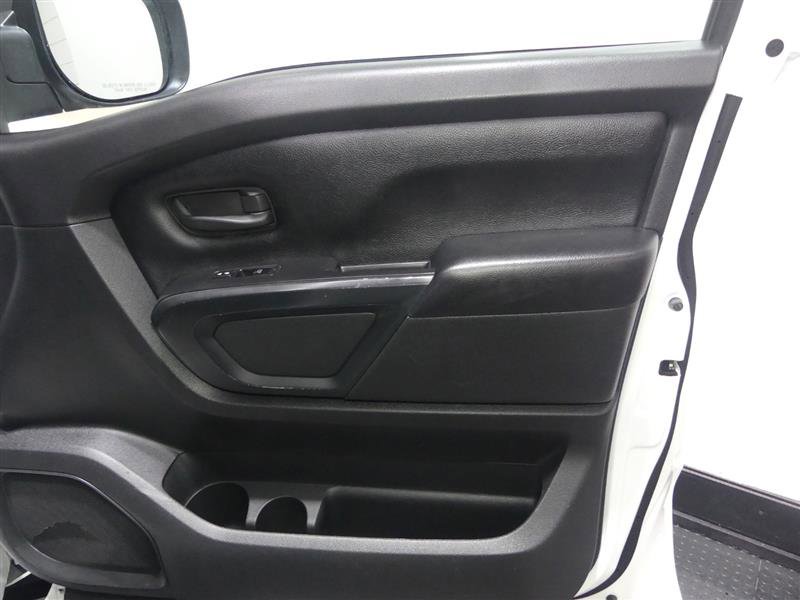 Used 2022 Nissan Titan S w/ S Utility Package image 17