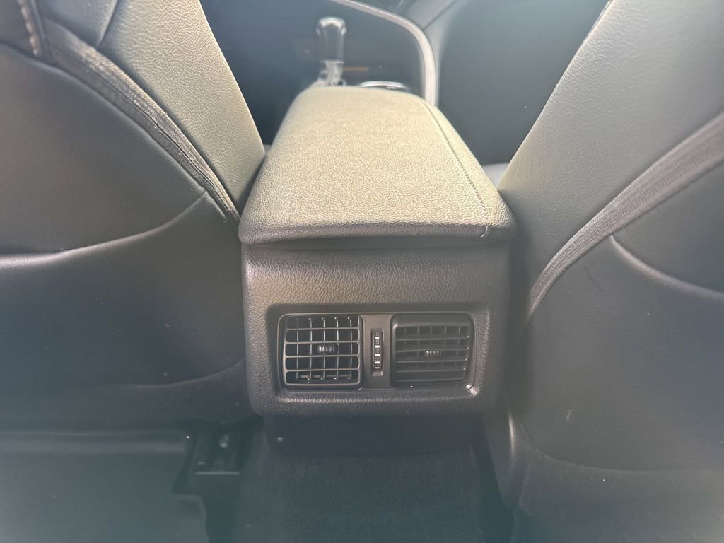 Used 2020 Toyota Camry XSE w/ Navigation Package image 25