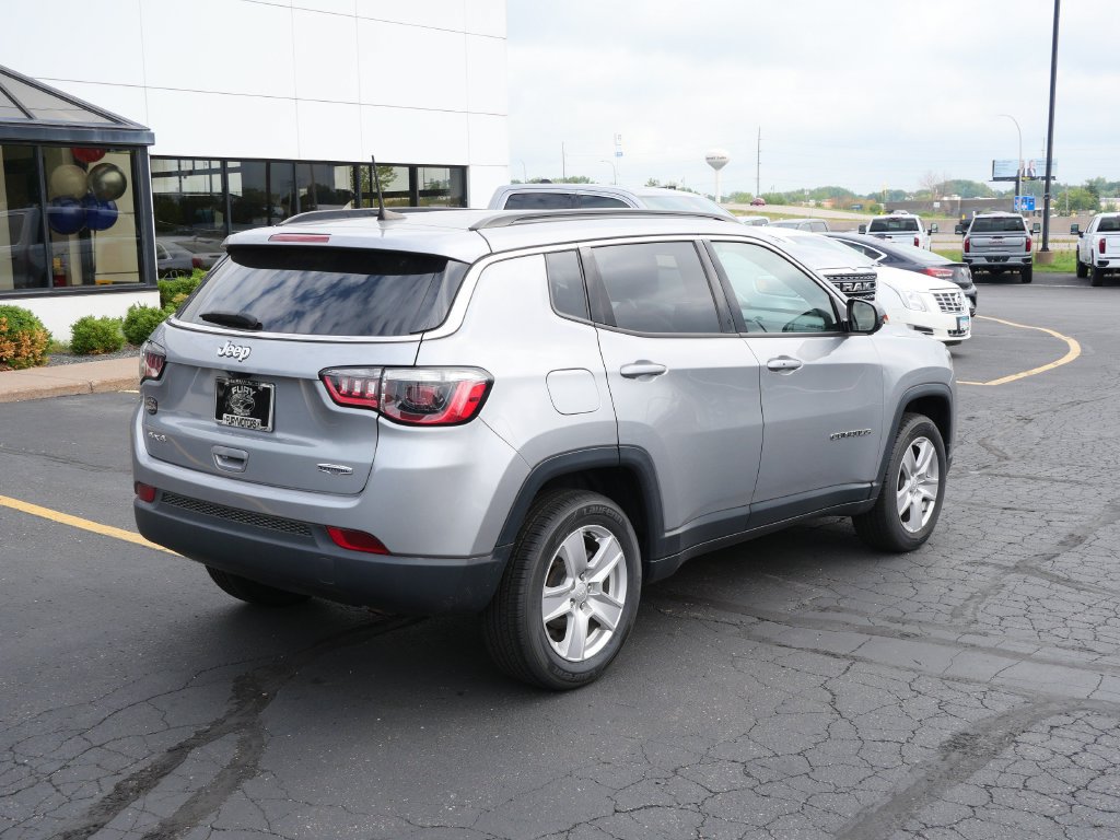 Used 2022 Jeep Compass Latitude w/ Convenience Group AWD/4WD image 8