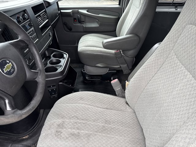 Used 2011 Chevrolet Express 2500 LS image 11