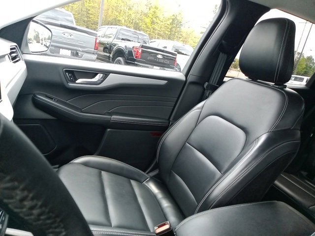 Certified 2023 Ford Escape Platinum image 58