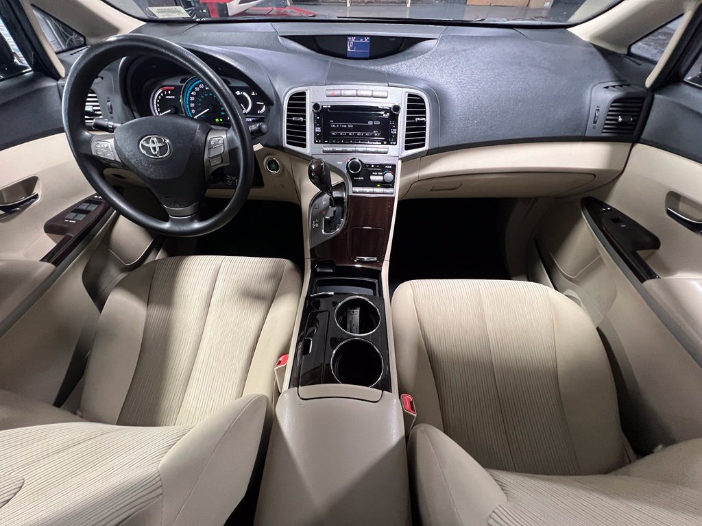 Used 2010 Toyota Venza AWD image 23
