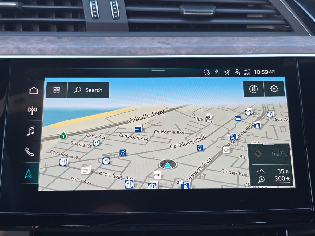 Used 2023 Audi e-tron Premium Plus w/ Premium Plus Package image 6