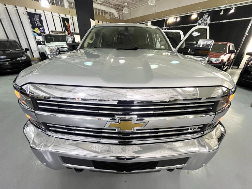 Used 2016 Chevrolet Silverado 2500 LTZ w/ Duramax Plus Package image 6