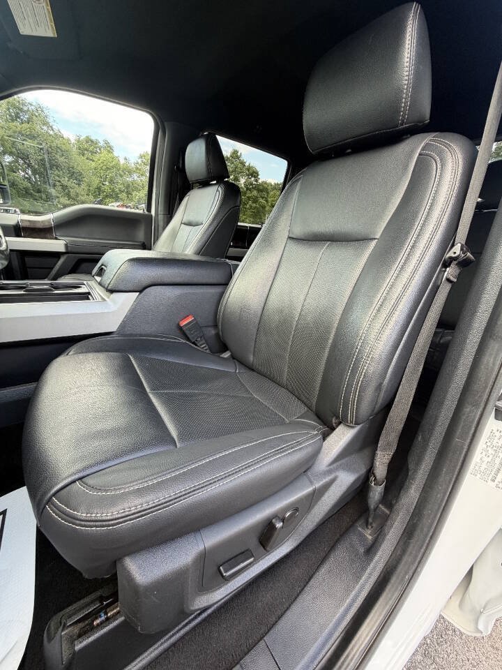 Used 2022 Ford F350 Lariat w/ Lariat Value Package AWD/4WD image 32