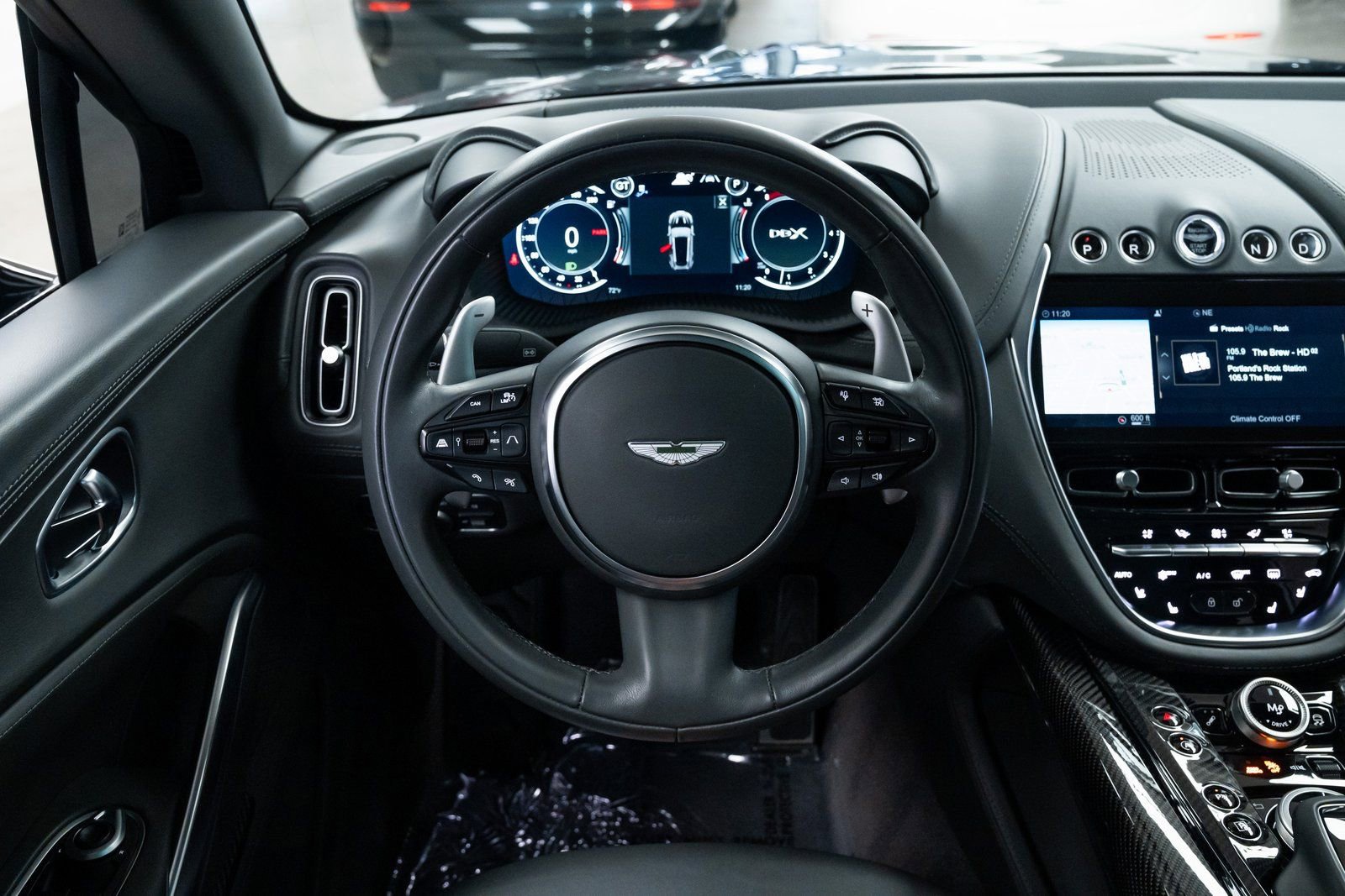 Used 2023 Aston Martin DBX 707 image 12