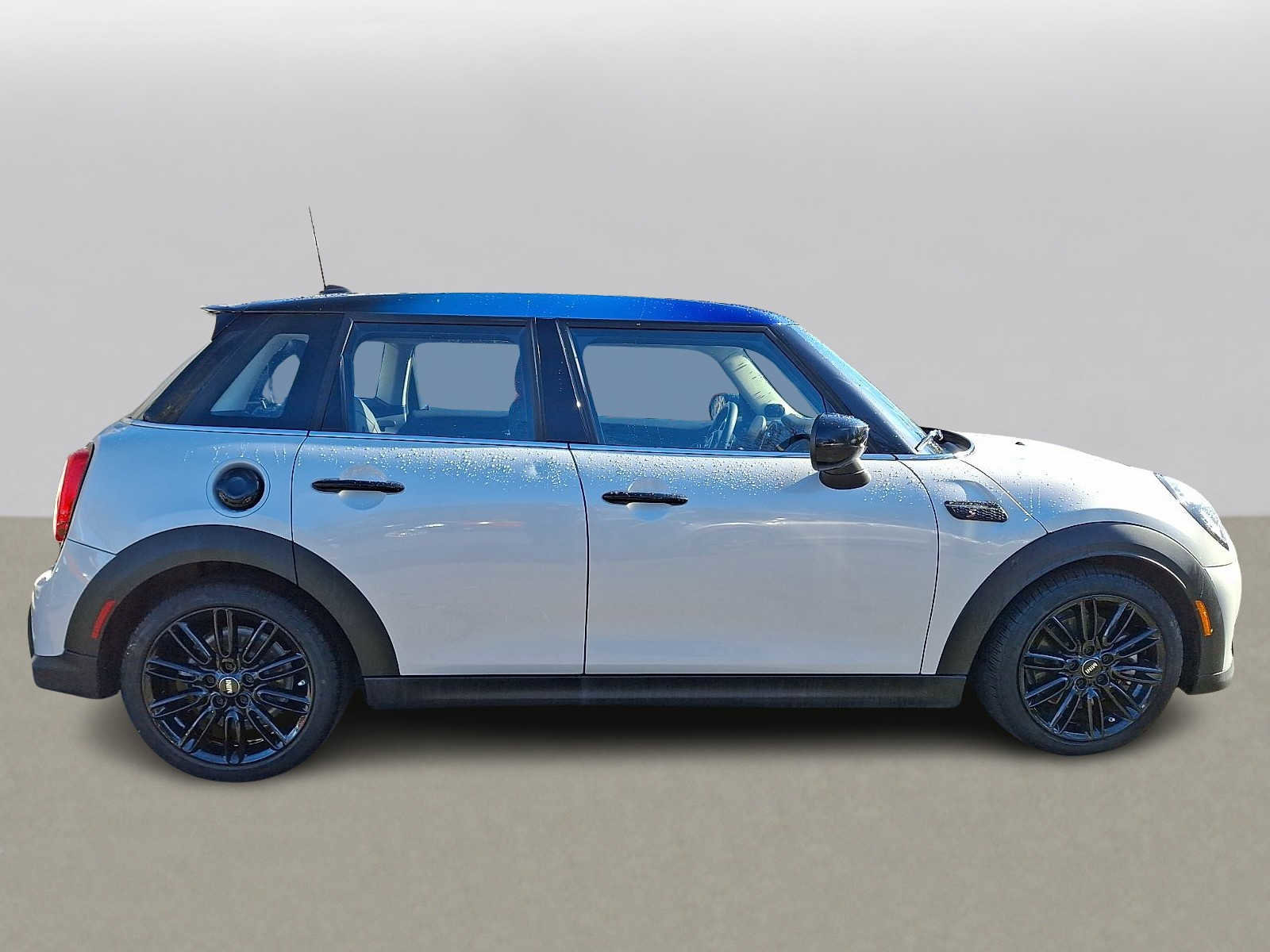Certified 2023 MINI Cooper S w/ Premium Package image 4