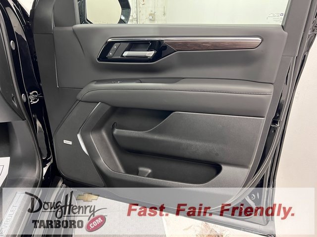 New 2026 Chevrolet Suburban LT w/ Comfort Package image 48