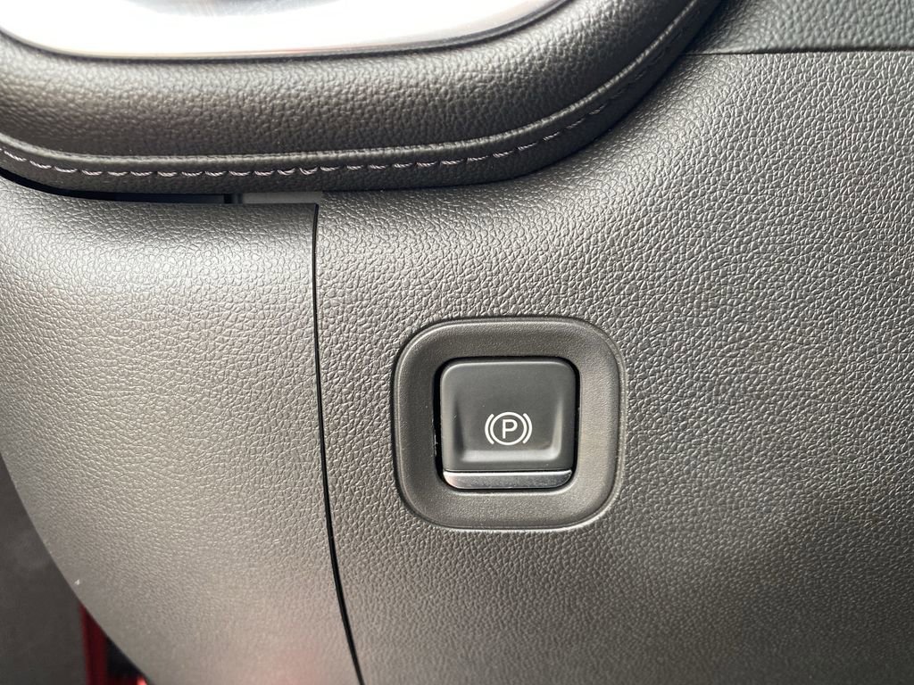 Used 2019 GMC Sierra 1500 SLT w/ SLT Premium Plus Package image 38