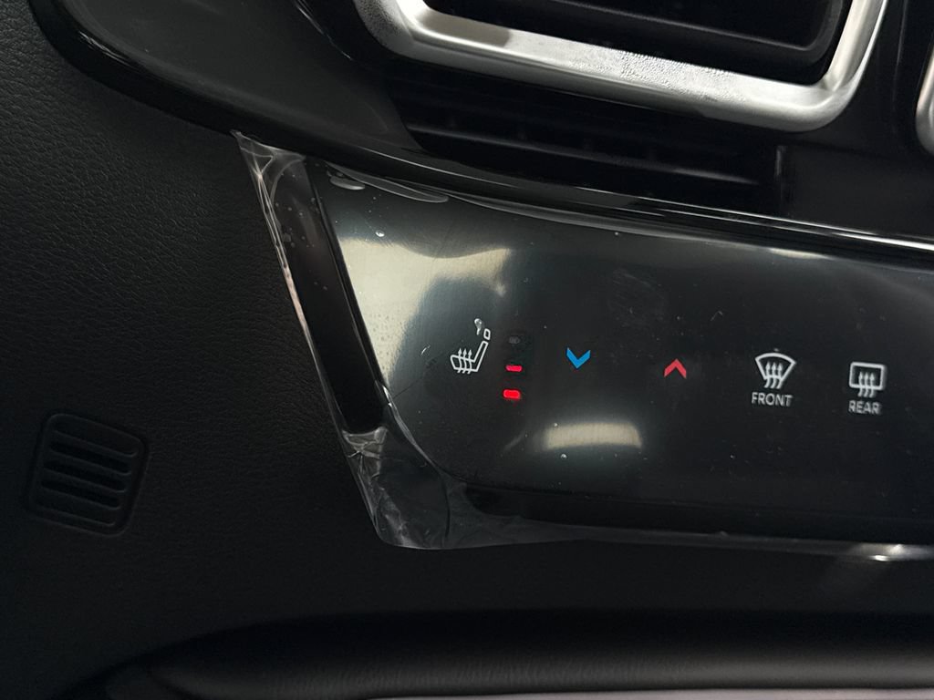 New 2026 Nissan Sentra SR w/ SR Premium Package FWD image 27