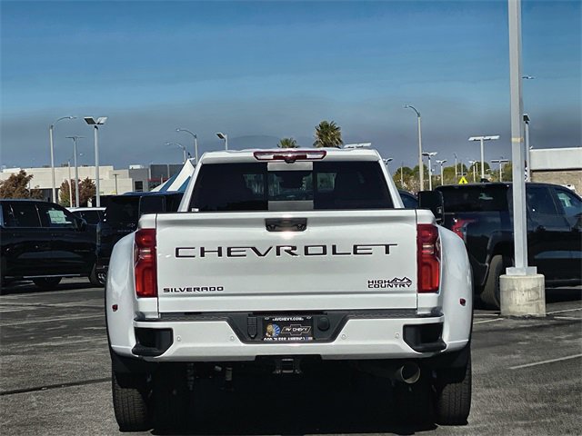 New 2026 Chevrolet Silverado 3500 High Country w/ High Country Premium Package image 6