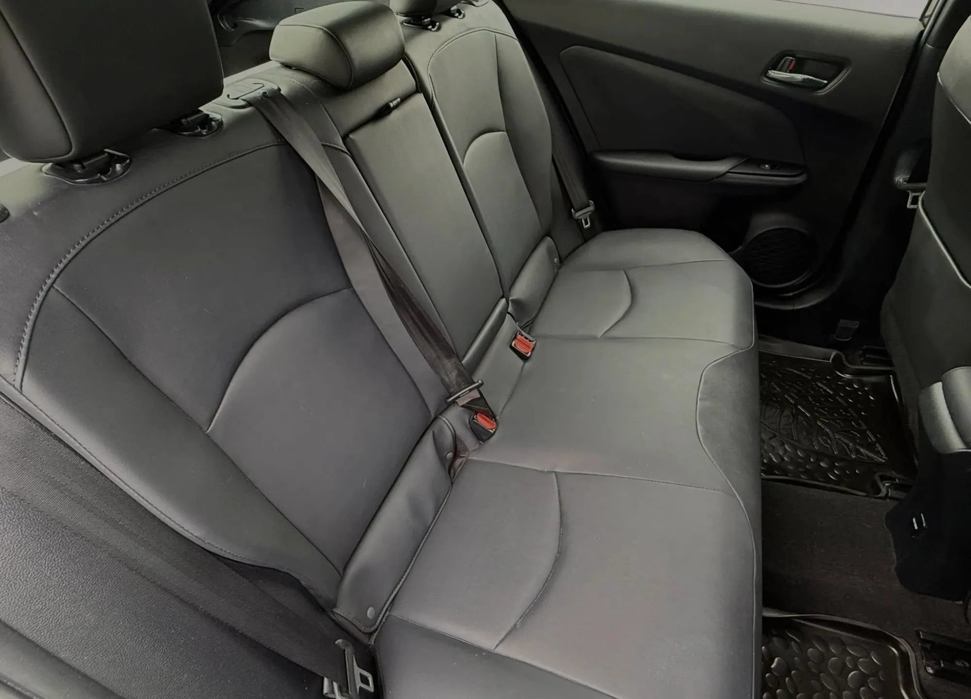 Used 2016 Toyota Prius Four w/ Protection Package FWD image 22