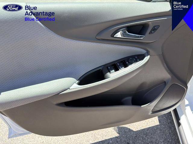 Used 2025 Chevrolet Malibu LT FWD image 14