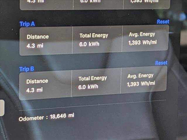 Used 2024 Tesla Model S Plaid AWD/4WD image 6