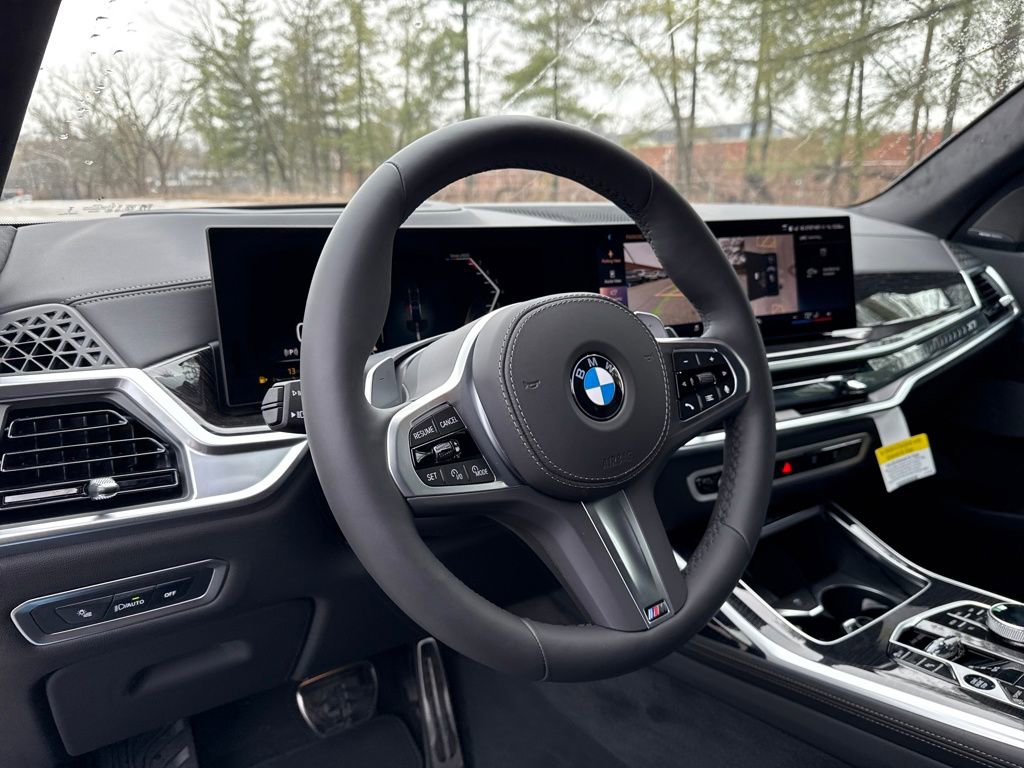 New 2026 BMW X7 xDrive40i image 13