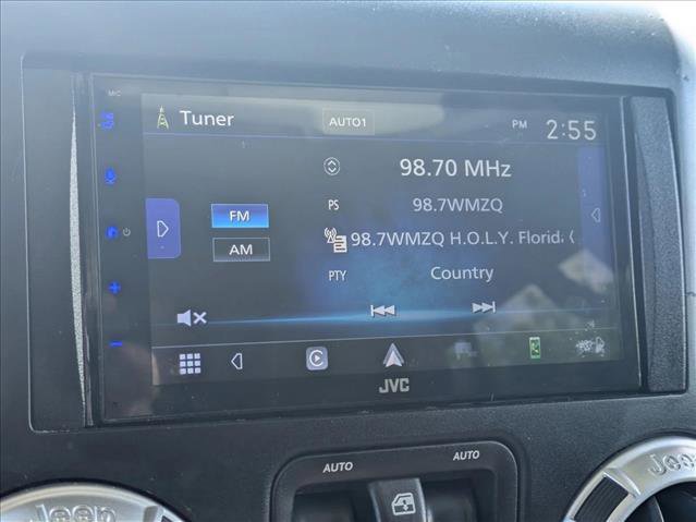 Used 2015 Jeep Wrangler Unlimited Sahara w/ Max Tow Package image 13