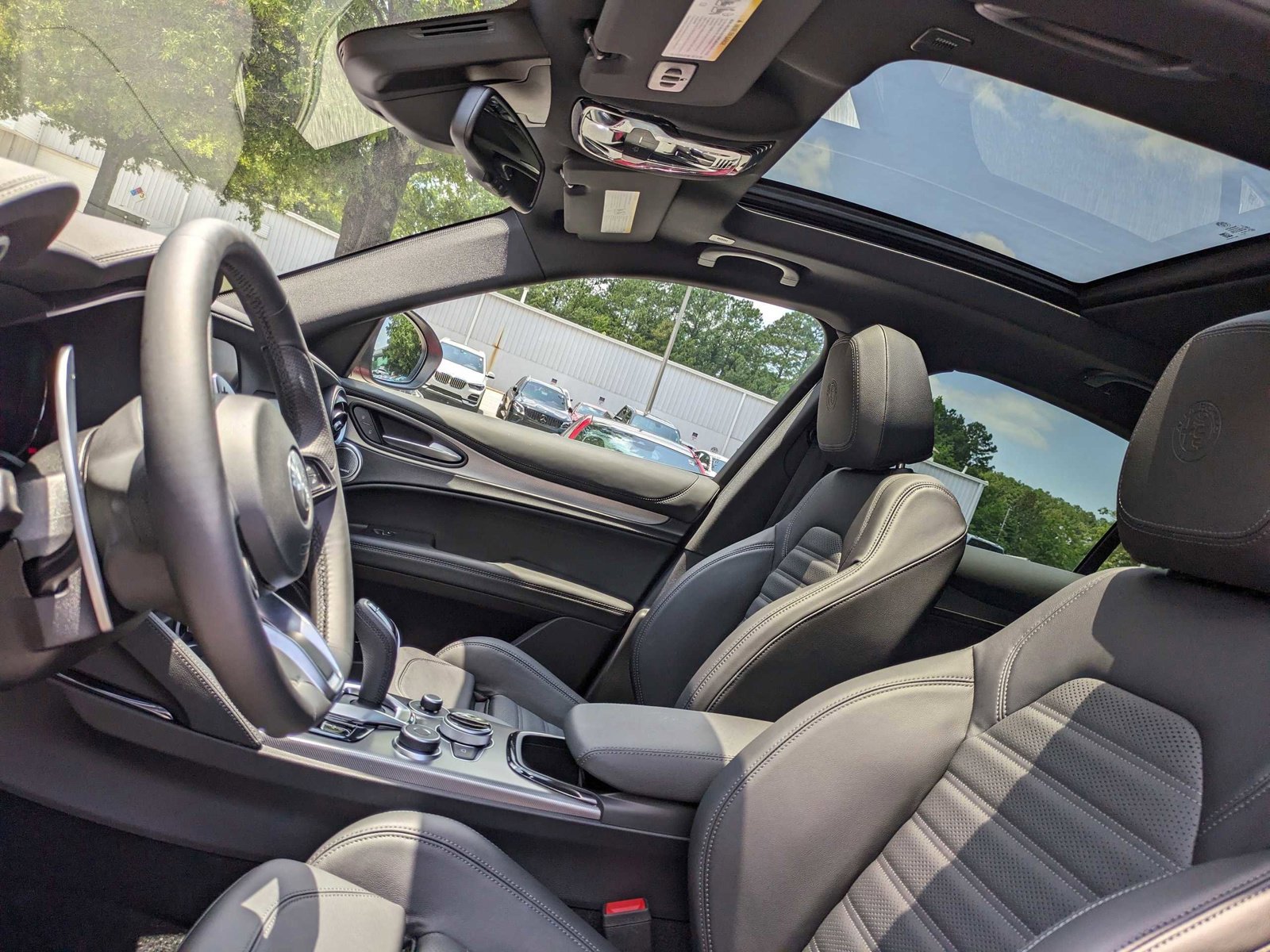 New 2024 Alfa Romeo Stelvio Veloce image 19