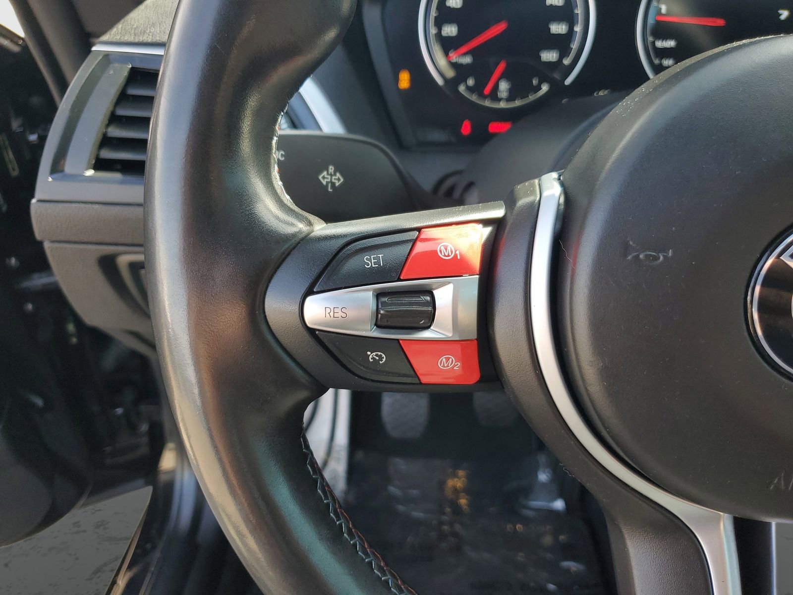 Used 2020 BMW M2 Competition w/ Executive Package image 19