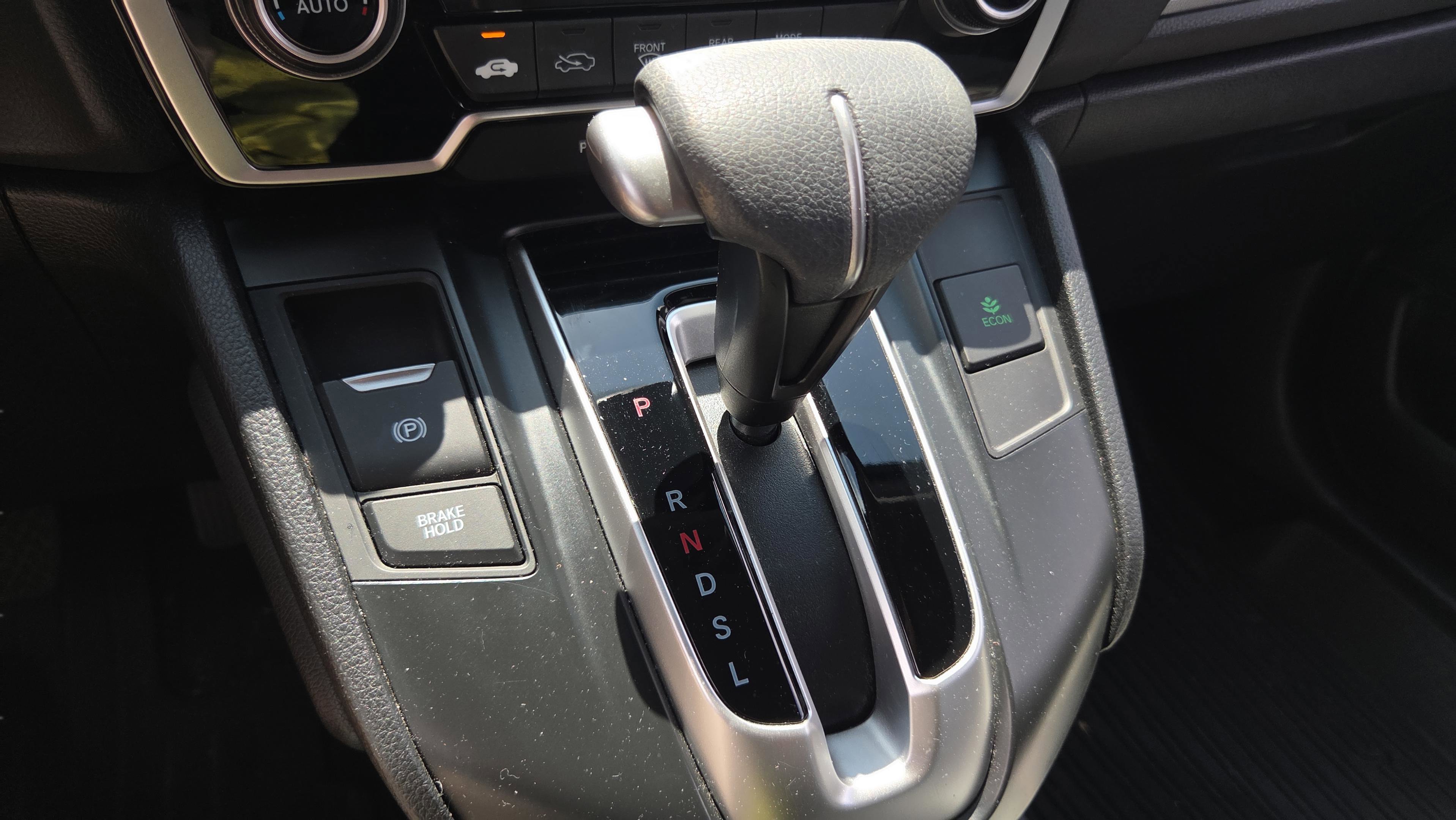 Used 2019 Honda CR-V LX image 19