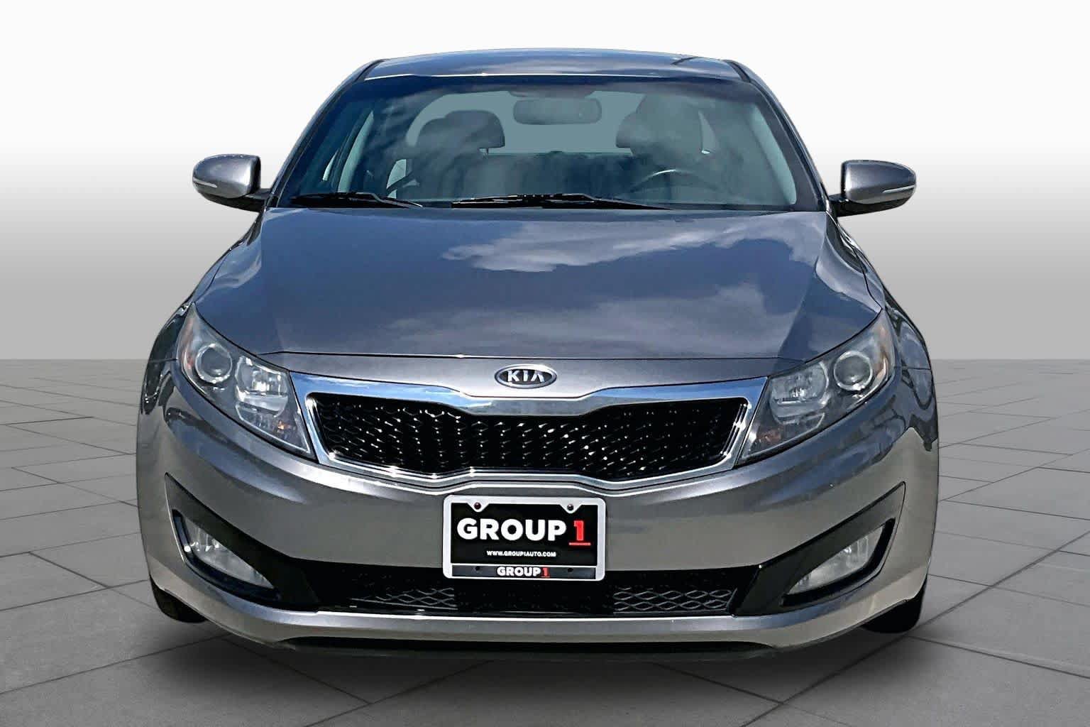 Used 2012 Kia Optima EX FWD image 3