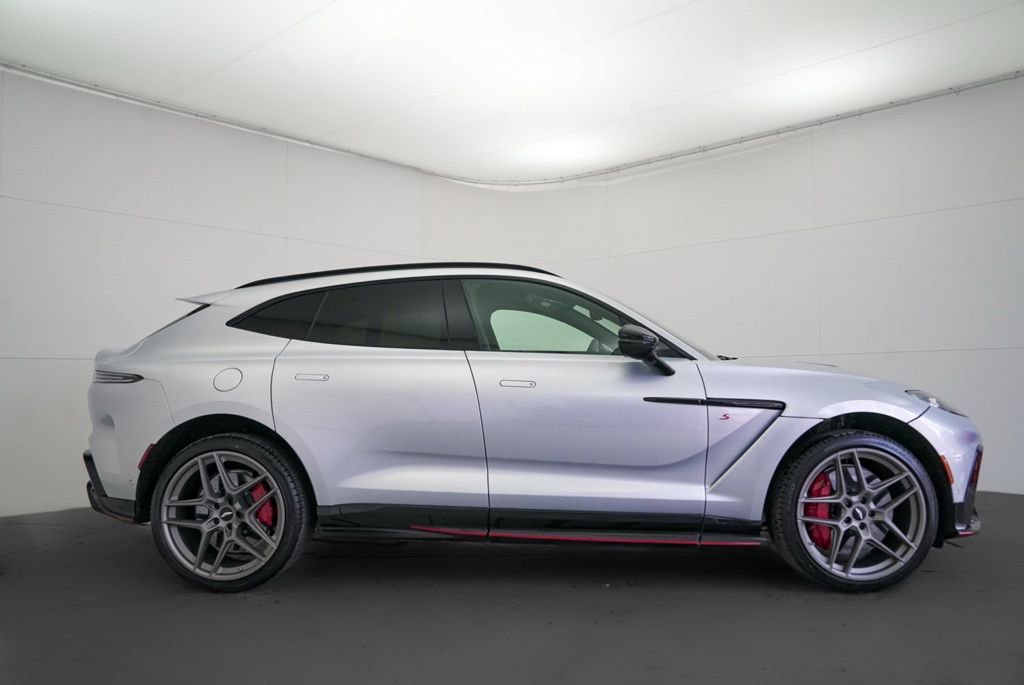 New 2026 Aston Martin DBX S image 2