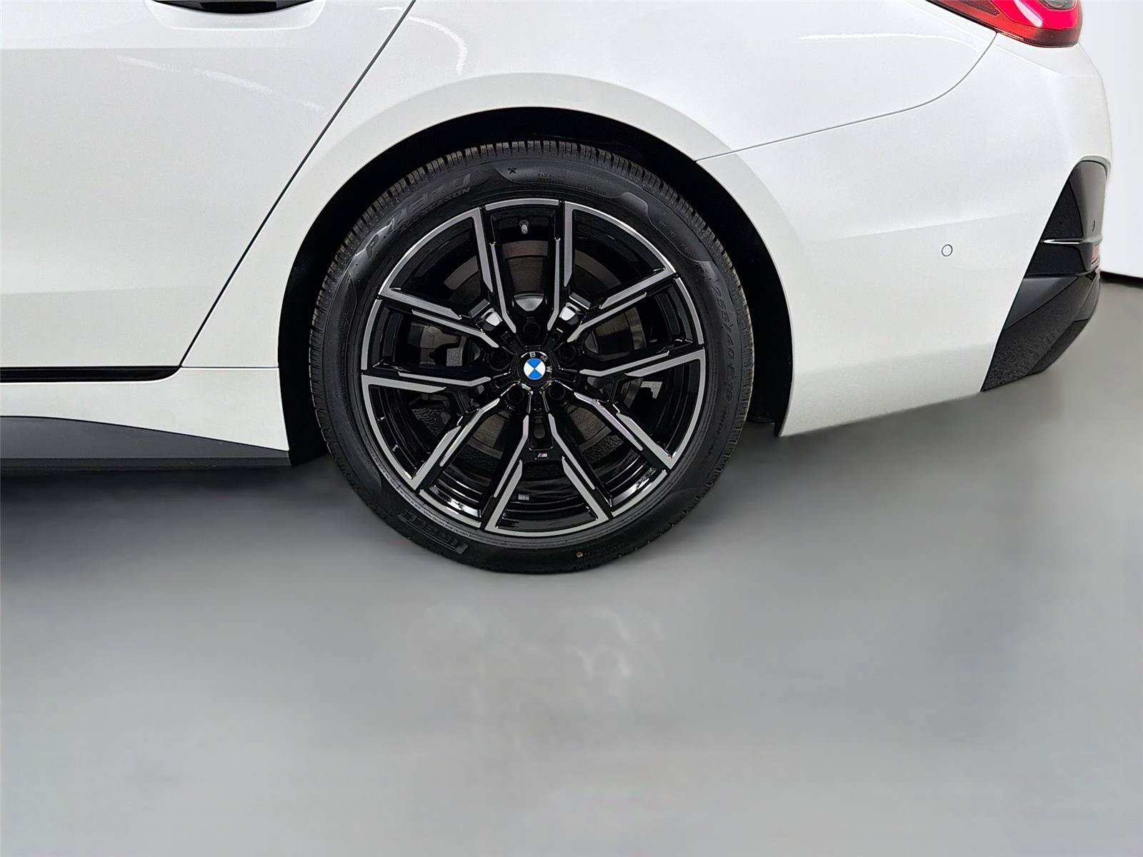 New 2026 BMW i4 xDrive40i w/ M Sport Package AWD/4WD image 59