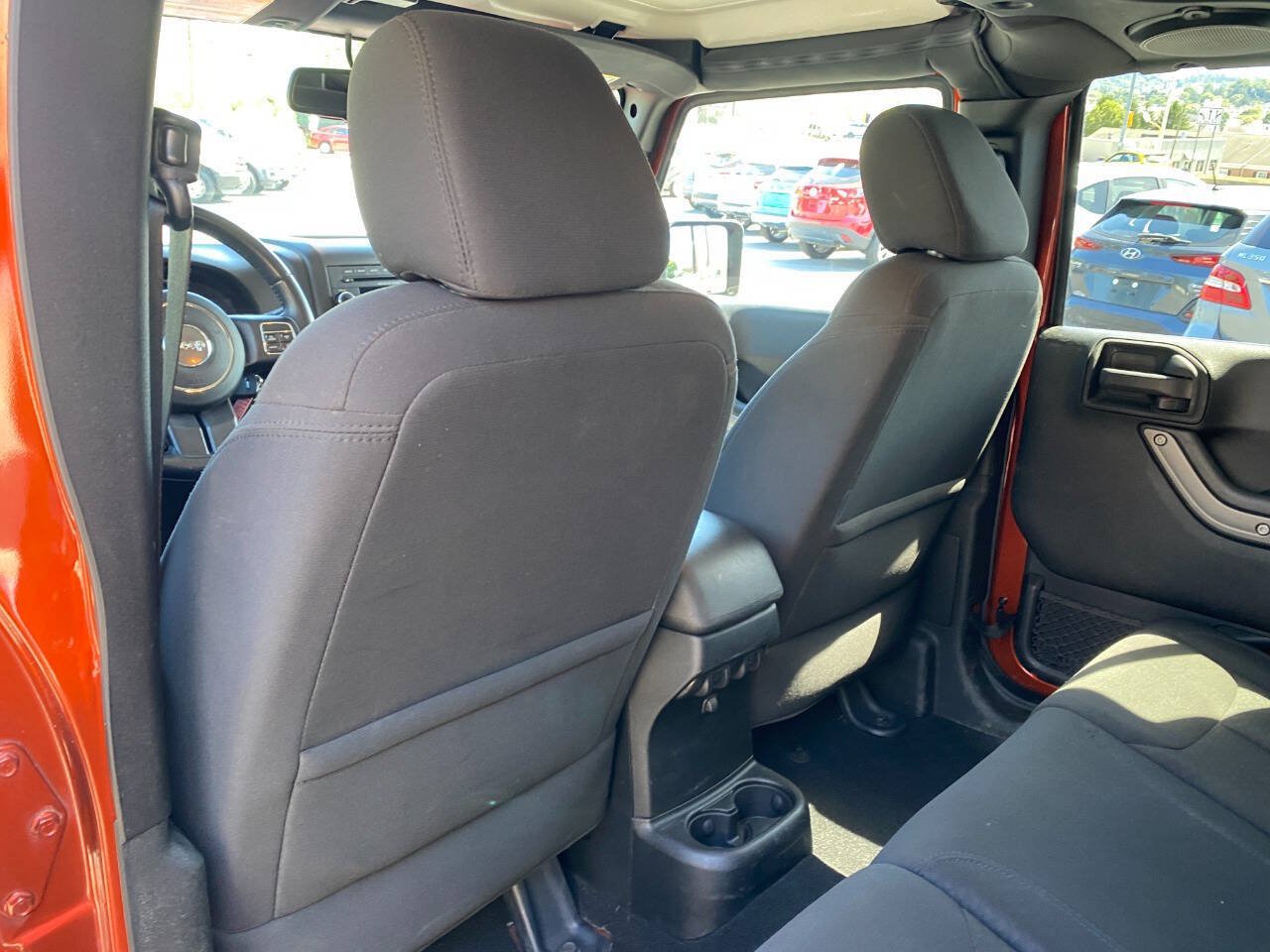 Used 2014 Jeep Wrangler Unlimited Sport w/ Quick Order Package 24S AWD/4WD image 19