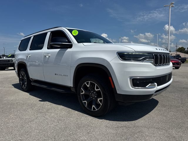 Used 2024 Jeep Wagoneer Series III AWD/4WD image 9