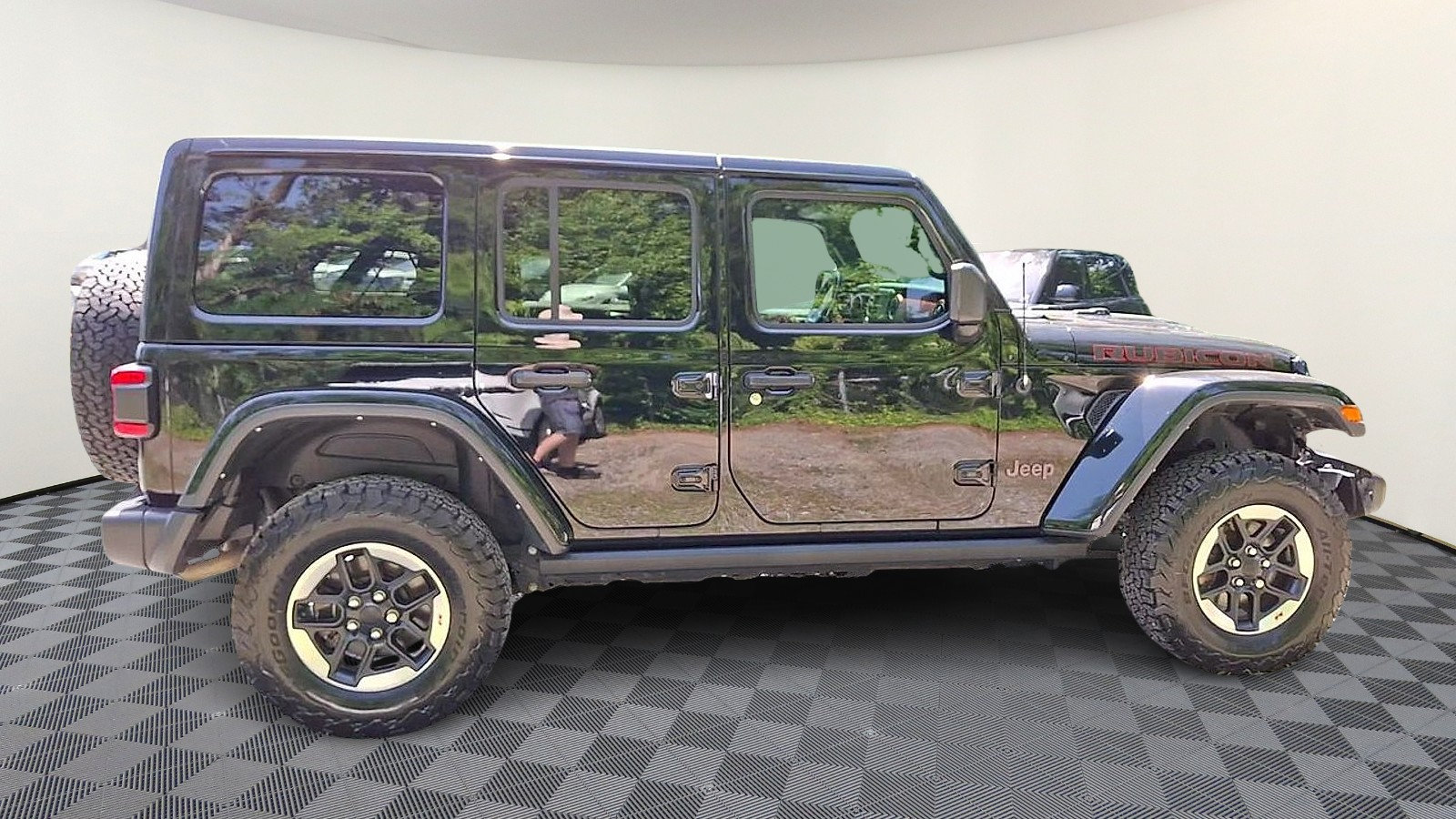 Used 2022 Jeep Wrangler Unlimited Rubicon w/ LED Lighting Group AWD/4WD image 9