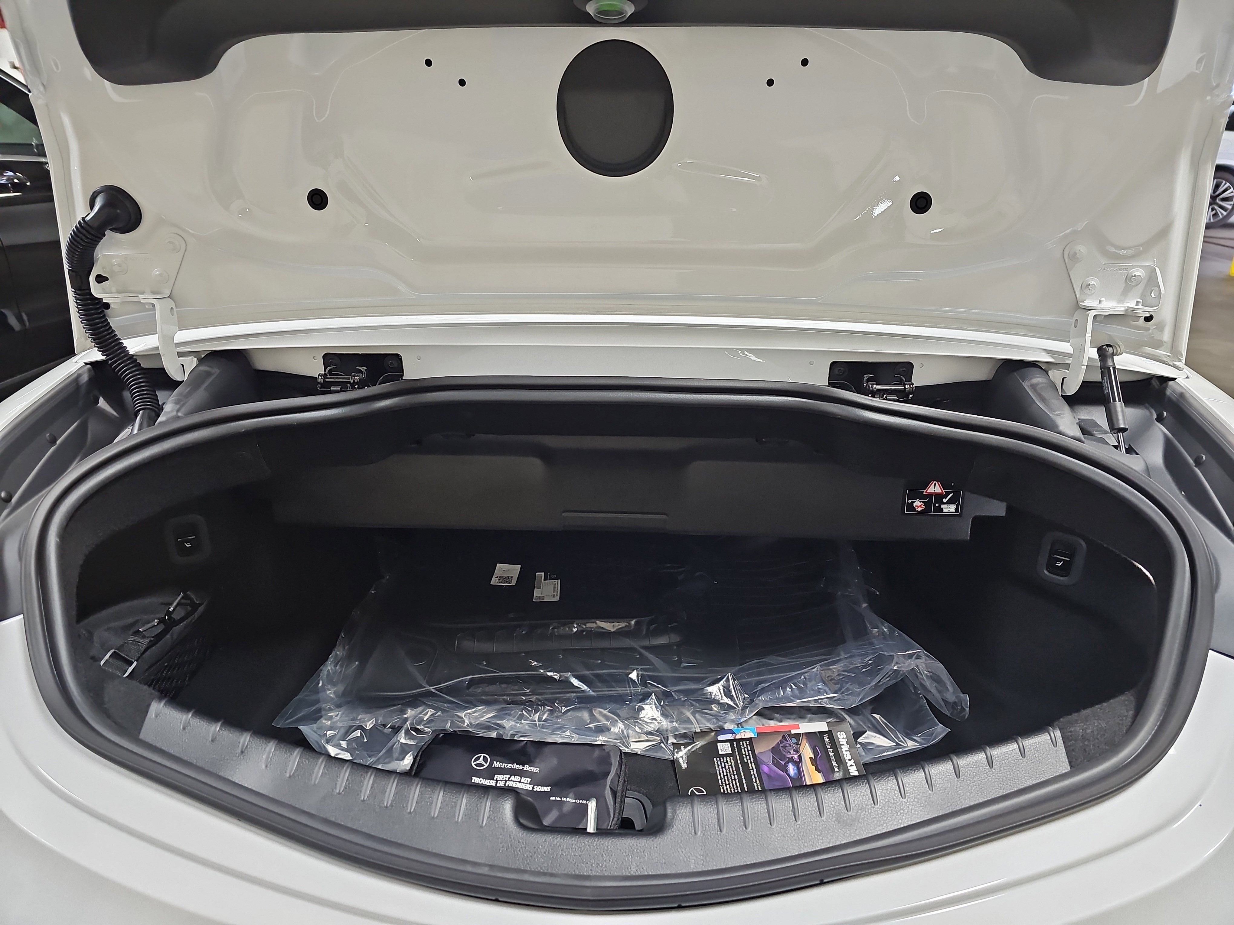 New 2026 Mercedes-Benz CLE 450 4MATIC Cabriolet image 14