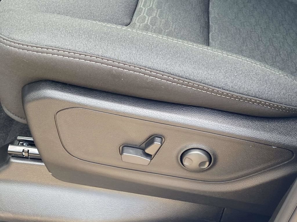 New 2026 RAM 1500 Big Horn AWD/4WD image 45