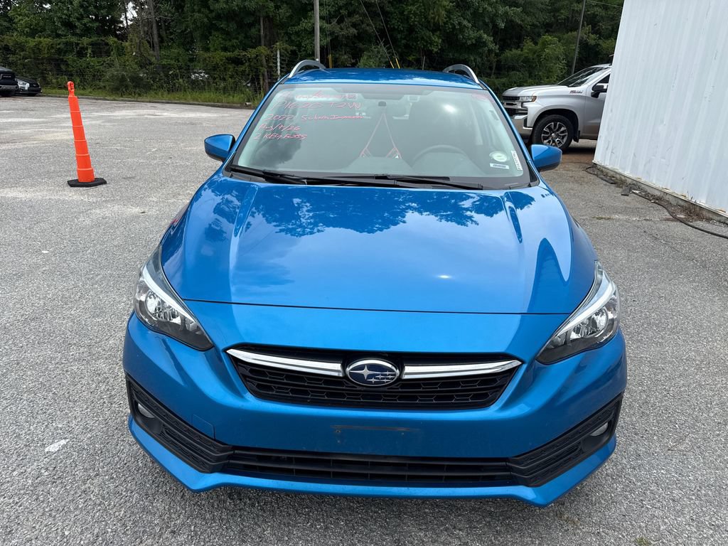 Used 2022 Subaru Impreza 2.0i Premium AWD/4WD video 3